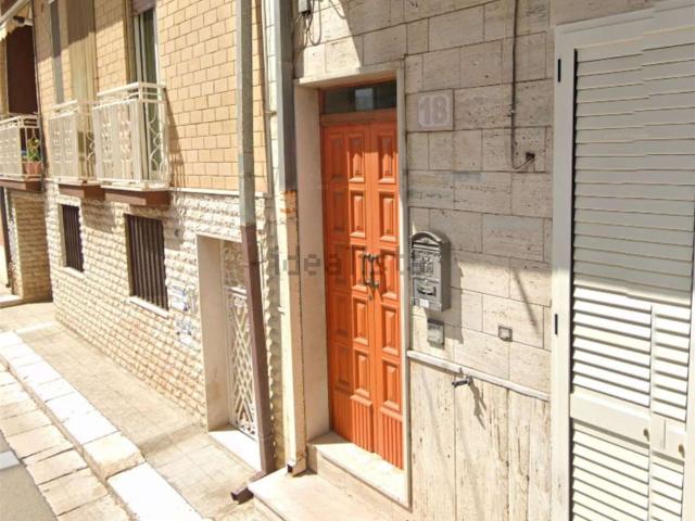 Appartamento in vendita di 130 m² in Via Martiri della Resistenza, 18