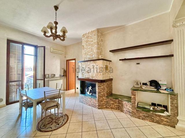 Appartamento in vendita di 130 m² in Via Melchiorre Langhi, 25