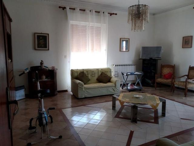 Appartamento in vendita di 130 m² in Via Mignemi
