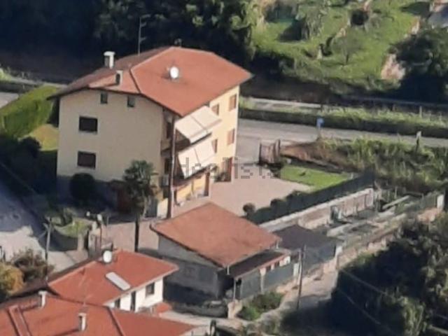 Appartamento in vendita di 130 m² in Via Milano, 652