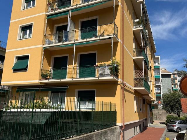 Appartamento in vendita di 130 m² in Via Nicolò Dodero