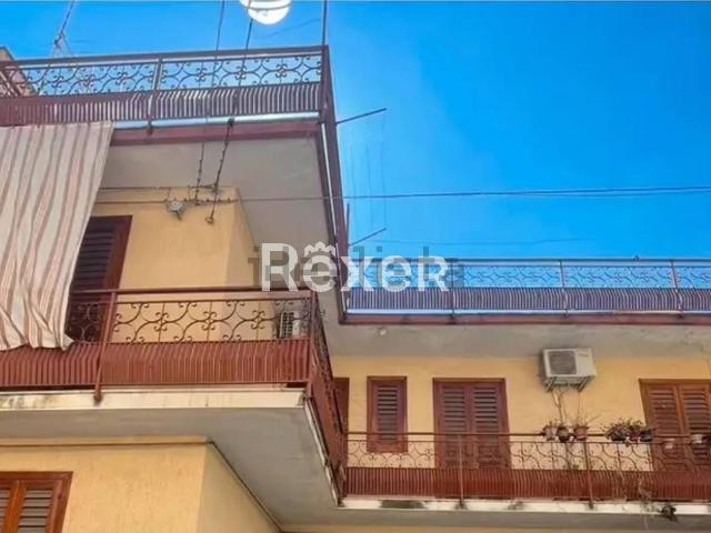 Appartamento in vendita di 130 m² in Via Sortino