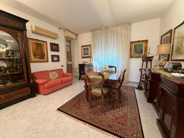 Appartamento in vendita di 130 m² in Via Sacco e Vanzetti, 13