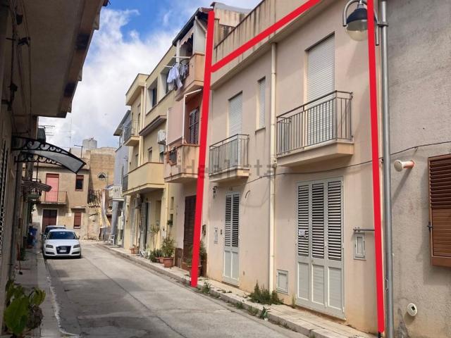 Appartamento in vendita di 130 m² in Via San Antonio, 14