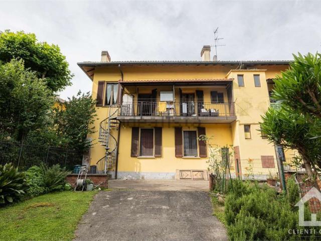 Appartamento in vendita di 130 m² in Via San Bernardo, 25