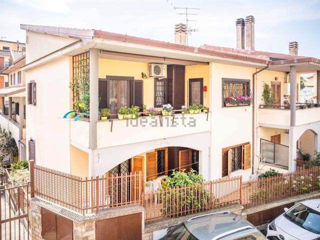 Appartamento in vendita di 130 m² in Via San Chiara