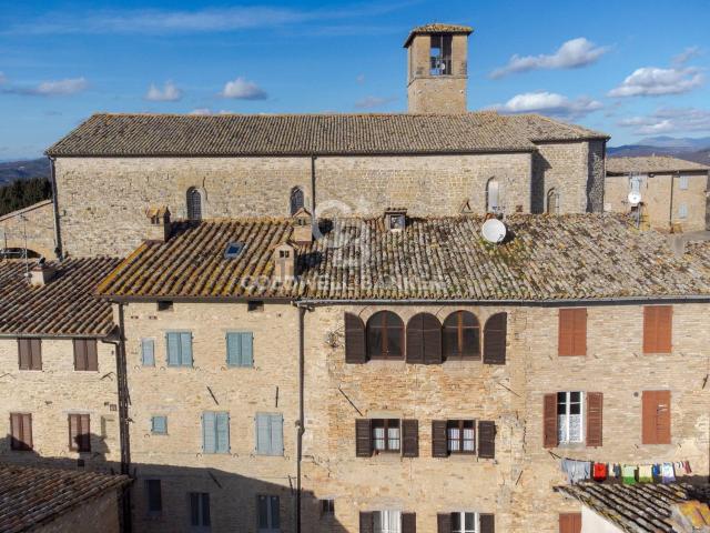 Appartamento in vendita di 130 m² in Via San Francesco, 15