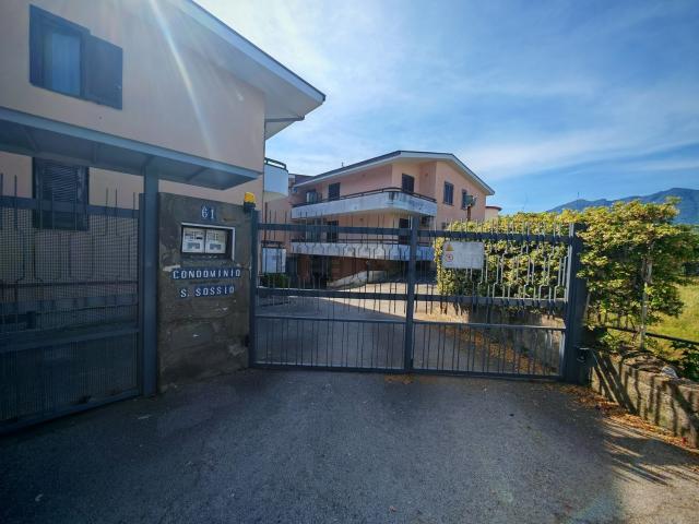 Appartamento in vendita di 130 m² in Via San Sossio, 61