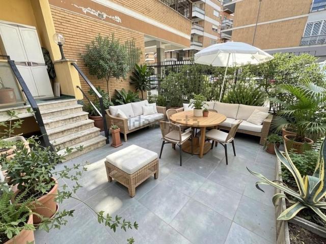 Appartamento in vendita di 130 m² in Via Santa Bernadette