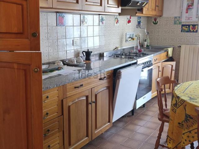 Appartamento in vendita di 130 m² in Via Santa Lucia