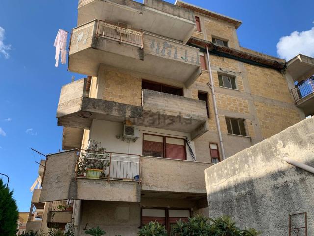 Appartamento in vendita di 130 m² in Via Siracusa