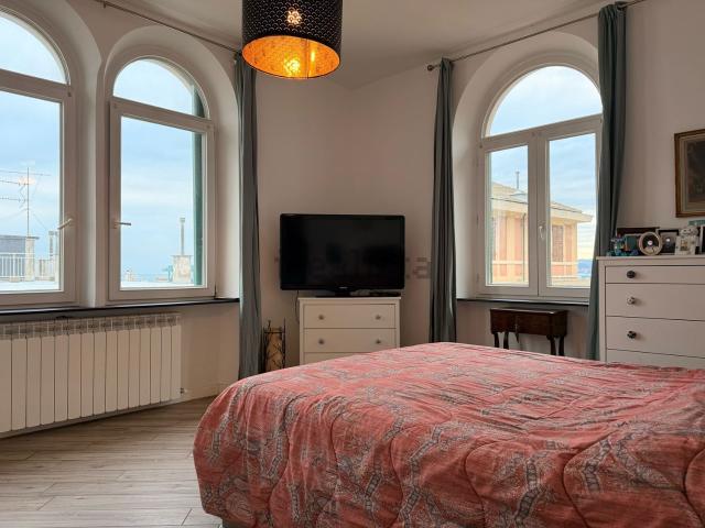 Appartamento in vendita di 130 m² in Via Patmo, 24