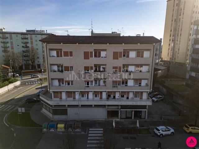 Appartamento in vendita di 130 m² in Via Pacifico Valussi