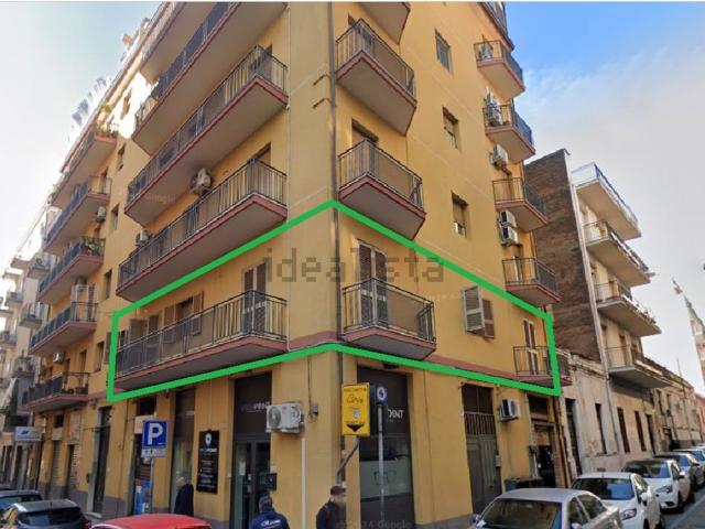 Appartamento in vendita di 130 m² in Via Padova, 75