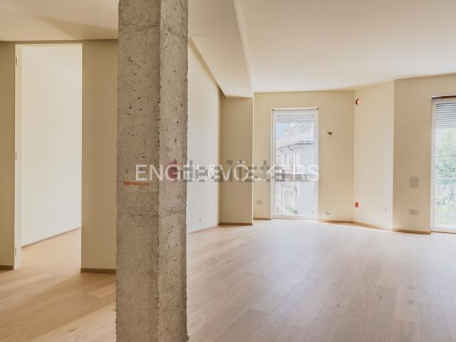 Appartamento in vendita di 130 m² in Via Pescatori