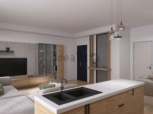 Appartamento in vendita di 130 m² in Via Peschiera