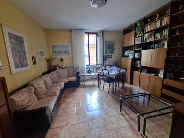 Appartamento in vendita di 130 m² in Via Piero della Francesca, 52