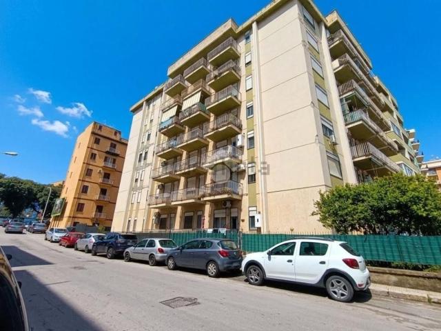 Appartamento in vendita di 130 m² in Via Piersanti Mattarella, 14