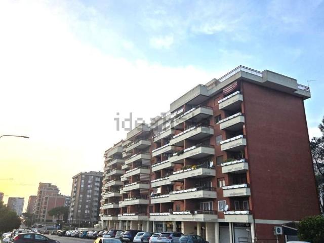 Appartamento in vendita di 130 m² in Via Pietro Nenni, 4