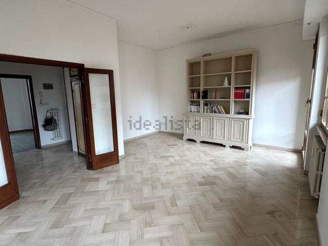 Appartamento in vendita di 130 m² in Via Pietro Della Valle, 17