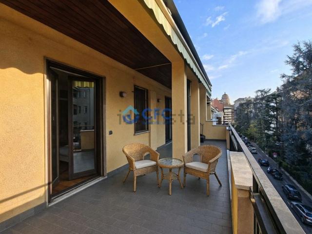 Appartamento in vendita di 130 m² in Via Privata Ettore Paladini, 18