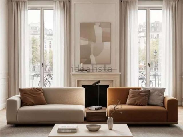 Appartamento in vendita di 130 m² in Via Quintino Sella