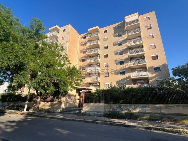 Appartamento in vendita di 130 m² in Via Roberto Antiochia, 1