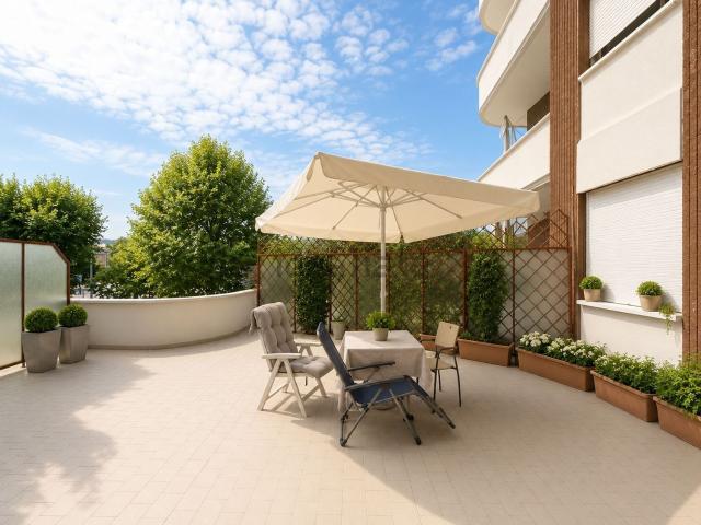 Appartamento in vendita di 130 m² in Via Ravenna, 1
