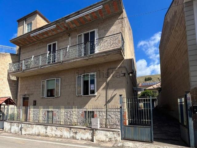 Appartamento in vendita di 130 m² in Via Redipuglia, 40