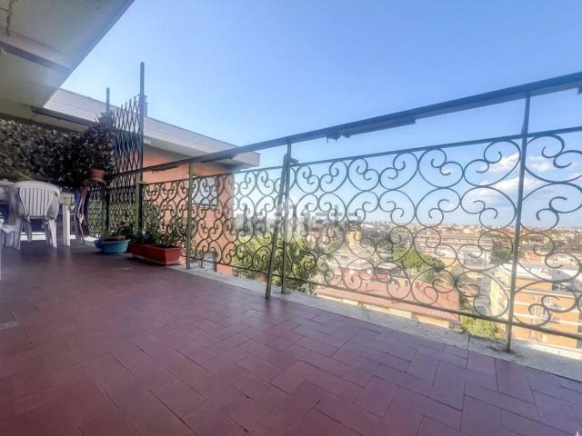 Appartamento in vendita di 130 m² in Via Rivarone, 100