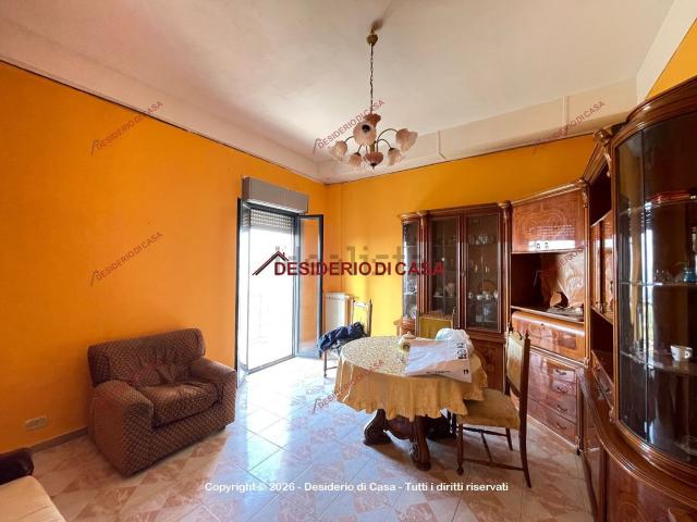 Appartamento in vendita di 130 m² in Via Ricca Salerno, 50
