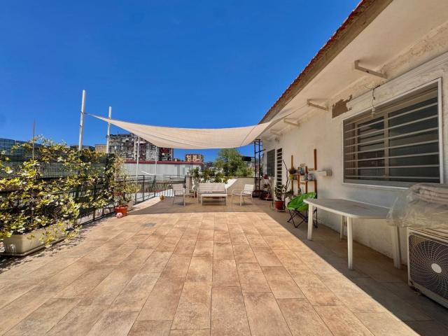 Appartamento in vendita di 130 m² in Via Rigoletto, 10