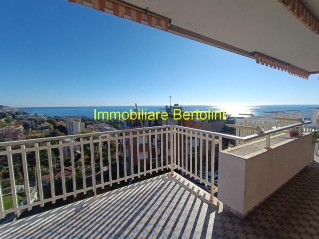 Appartamento in vendita di 130 m² in Via Wolfgang Goethe