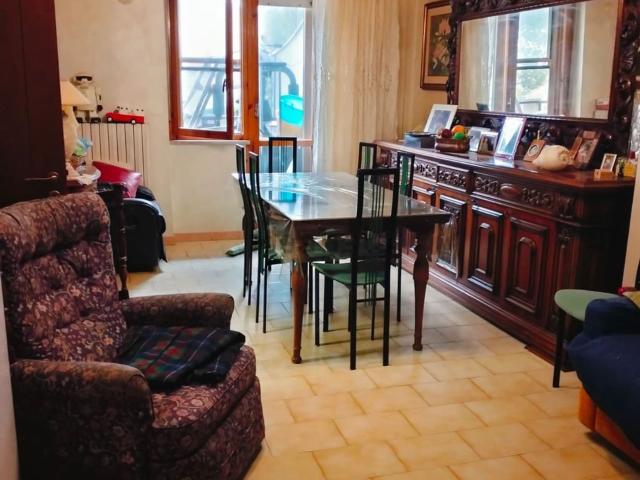 Appartamento in vendita di 130 m² in Via Toscana, 22