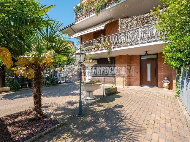 Appartamento in vendita di 130 m² in Via Tacconi, 72