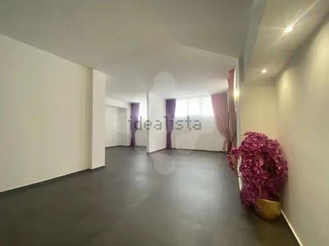 Appartamento in vendita di 130 m² in Via Trani