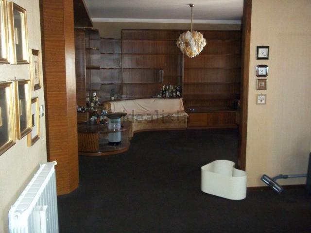 Appartamento in vendita di 130 m² in Via Tricolore