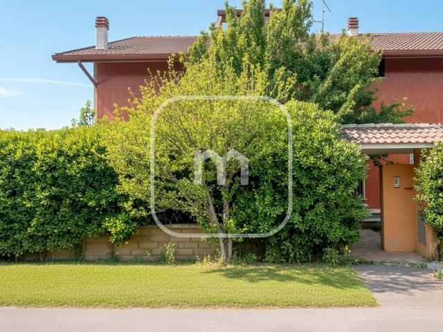Appartamento in vendita di 130 m² in Via V. Bellini, 4