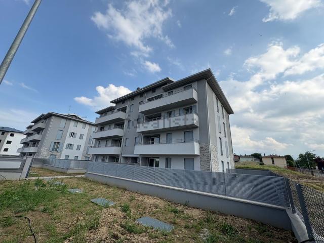 Appartamento in vendita di 130 m² in Via Vandelli