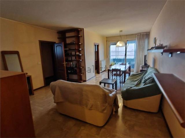 Appartamento in vendita di 130 m² in Via Ventimiglia, 102