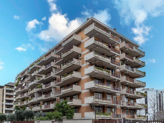 Appartamento in vendita di 130 m² in Via Vitaliano Brancati