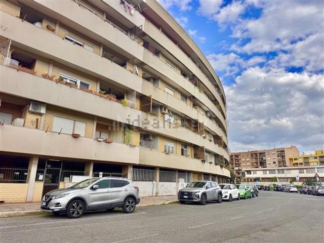 Appartamento in vendita di 130 m² in Via Vitaliano Rotellini