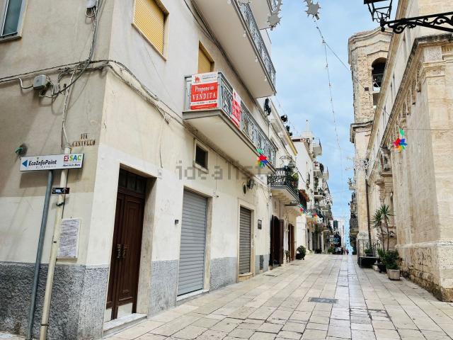 Appartamento in vendita di 130 m² in Via Vittorio Veneto, 10