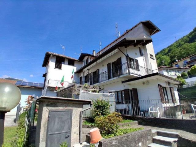 Appartamento in vendita di 130 m² in Via Vignale