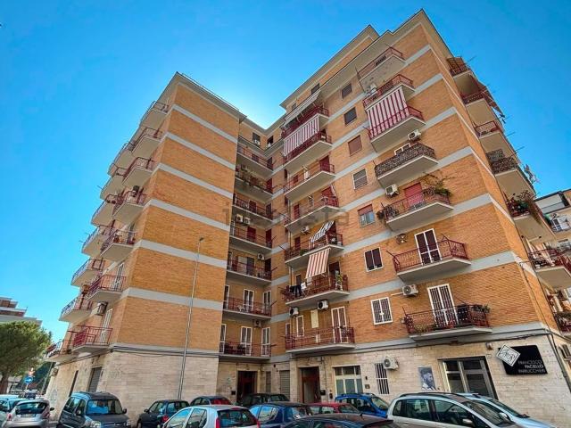 Appartamento in vendita di 130 m² in Via Vincenzo Ciampi