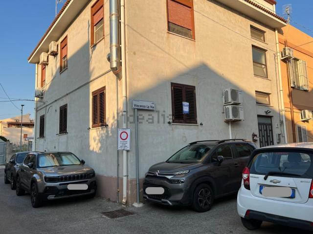 Appartamento in vendita di 130 m² in Via Vincenzo La Via, 9