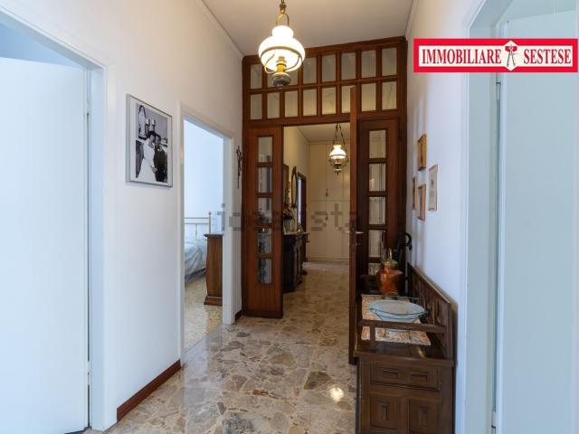 Appartamento in vendita di 130 m² in Via Vincenzo Monti