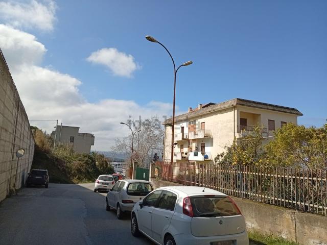 Appartamento in vendita di 130 m² in Via VINCENZO ROSA STAZIONE VIBO PIZZO