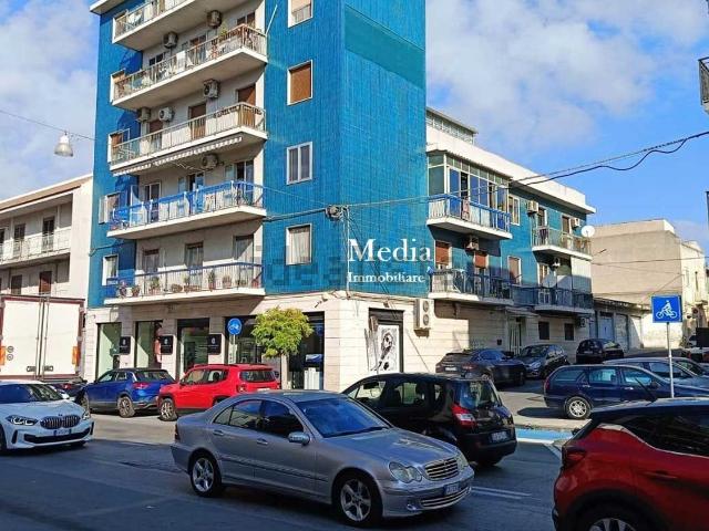 Appartamento in vendita di 130 m² in Viale Tica