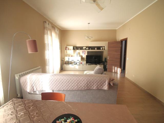 Appartamento in vendita di 130 m² in Viale Tunisi